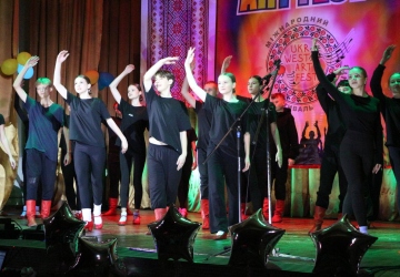 Вітаємо з перемогами Зразковий художній колектив ансамблю танцю 