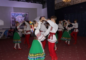 Вітаємо з перемогами Зразковий художній колектив ансамблю танцю 