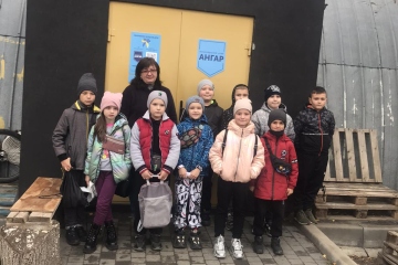 Учні 3-Г класу завітали у волонтерський штаб «Ангар»