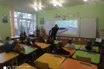 Зустріч 2-Д класу з тренером фyтзальної академії «Респект»