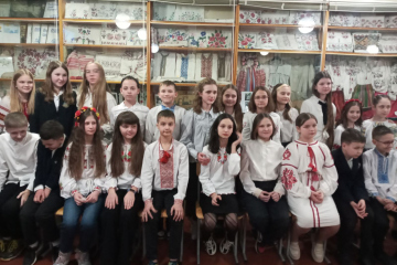 Родинне свято в 5-В класі "Народний етикет - невичерпне джерело культури українського народу"