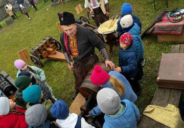 Родинне свято «Козацькі розваги» в 2-А