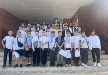 Ліцей – це радісна країна, у нім дитинство золоте! 