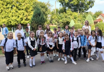 Ліцей – це радісна країна, у нім дитинство золоте! 