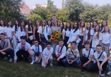 Ліцей – це радісна країна, у нім дитинство золоте! 