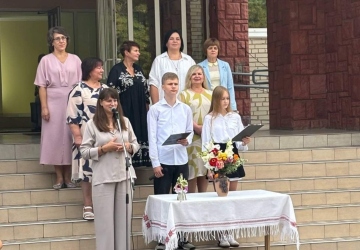 Ліцей – це радісна країна, у нім дитинство золоте! 