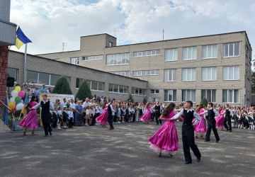 Ліцей – це радісна країна, у нім дитинство золоте! 