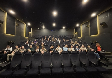 Урок географії в кінотеатрі 