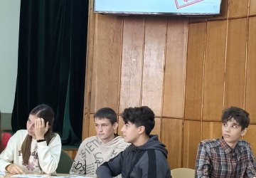 Антифейкова гра “НОТАЄНОТА” в рамках Європейського дня мов!