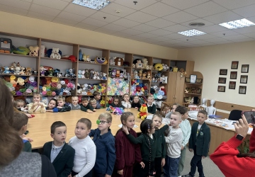 Екскурсія у світ іграшок