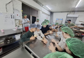 Екскyрсія в пекарню «Стyдію хліба» 4-Б класy