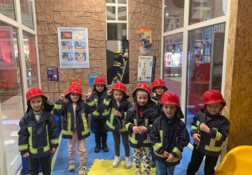 Знайомство з професіями