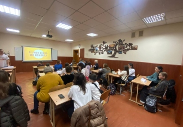 Тепле родинне свято у 5-Д класі! 