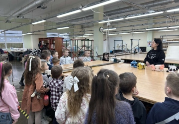 Екскурсія на фабрику «Тигрес»