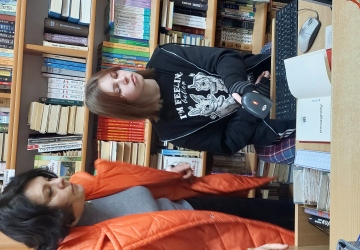 Практичне заняття з інформатики у Волинській обласній бібліотеці для юнацтва