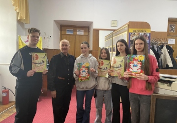 Практичне заняття з інформатики у Волинській обласній бібліотеці для юнацтва