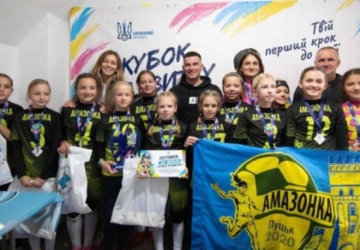 Вітаємо ліцеїсток з успішним виступом у ІІ етапі Всеукраїнського дівочого турніру з футболу