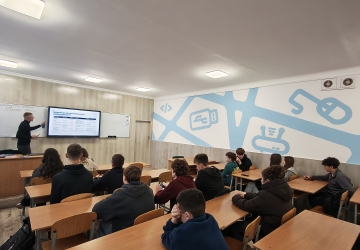 Перші кроки інвестора: у ліцеї відбулася зустріч із науковцем ЛНТУ для дев'ятикласників