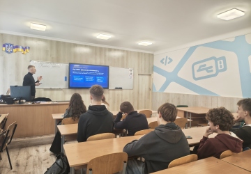 Перші кроки інвестора: у ліцеї відбулася зустріч із науковцем ЛНТУ для дев'ятикласників