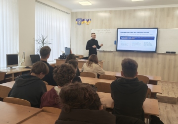 Перші кроки інвестора: у ліцеї відбулася зустріч із науковцем ЛНТУ для дев'ятикласників