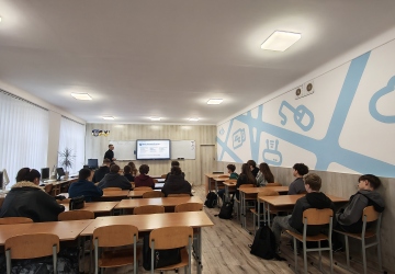 Перші кроки інвестора: у ліцеї відбулася зустріч із науковцем ЛНТУ для дев'ятикласників