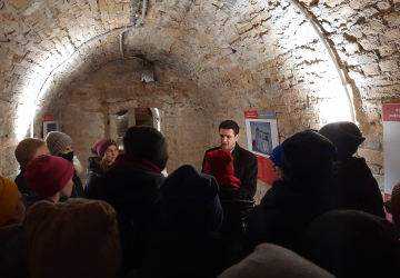 Екскурсія до величного 400-літнього підземелля