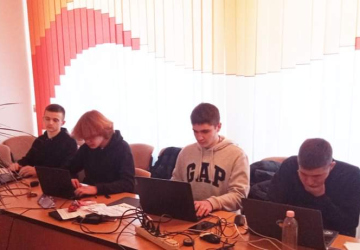 Вітаємо з перемогою на Всеукраїнському турнірі юних інформатиків