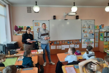 До учнів 4-А завітали студенти щоб поспілкуватися про права дитини