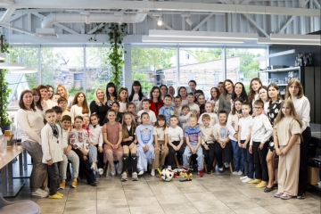 Свято, що запалило серця: "Зірки 3-Б класу" на сцені!