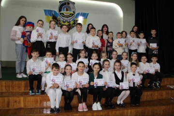 Шоу талантів у 4-Г класі