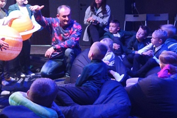 Уперед до зірок