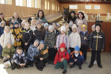 Екскурсія 2-А класу в кінно-спортивний клуб