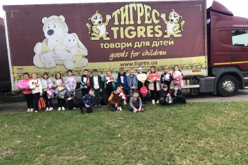 Цікава екскурсія на фабрику іграшок                                                                                                          